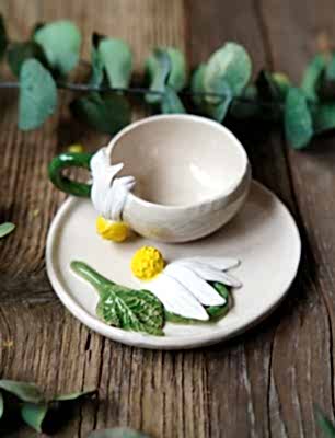 El Yapımı Papatya Tasarımlı Seramik Türk Kahvesi Seti