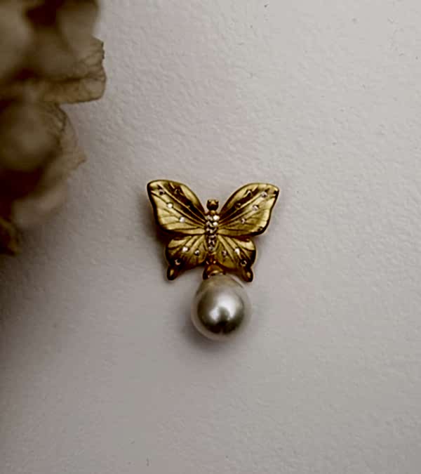 El Yapımı Tasarım Gümüş Broş Kelebek Tasarımlı İncili