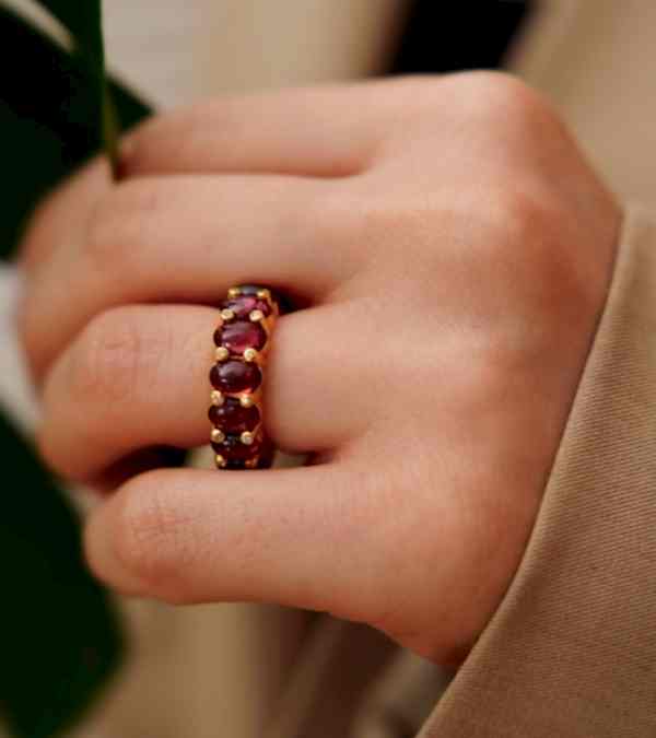 El Yapımı Tasarım Tam Tur Garnet Taşlı Gümüş Yüzük