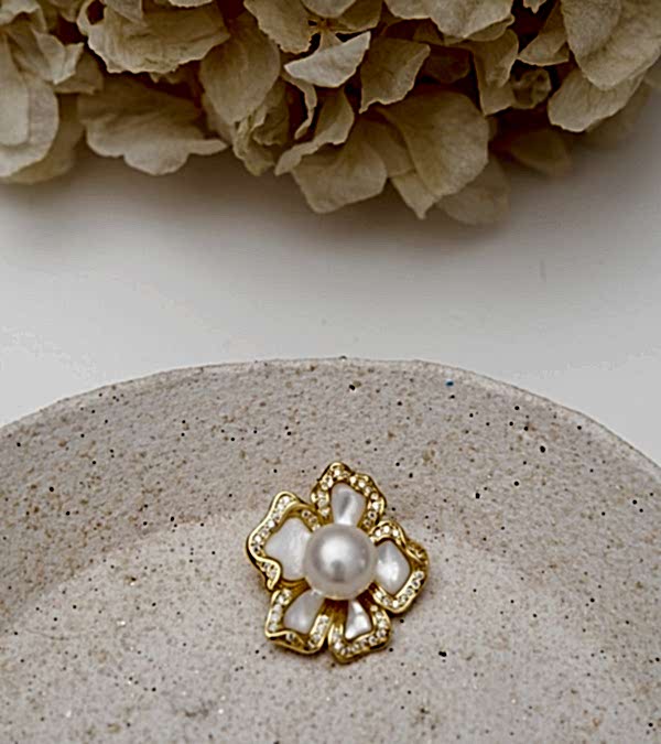 El Yapımı Gümüş Broş İnci ve Sedefli