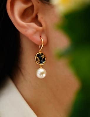 El Yapımı Tasarım Sedef ve İncili Gümüş Küpe