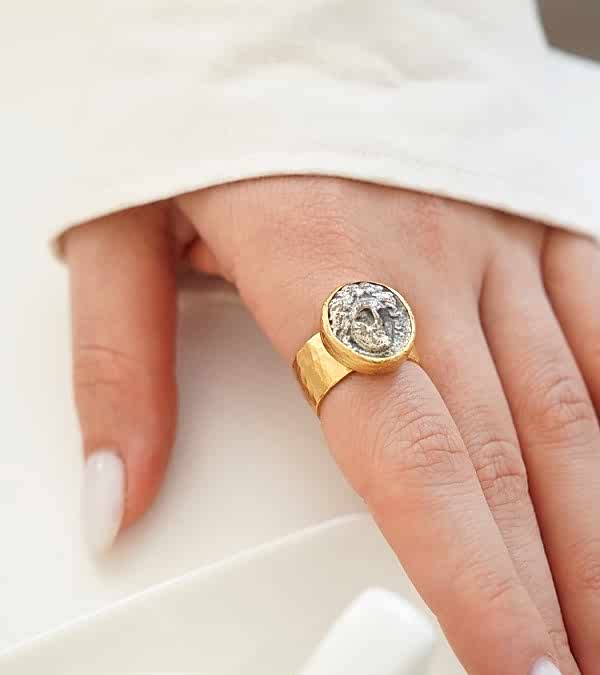 El Yapımı Tasarım Altın Kaplama Pirinç Yüzük Tarihi Para Tasarımlı