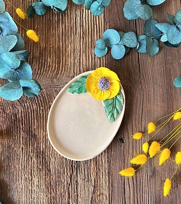 Sarı Çiçekli Oval Kahvaltı Tabak