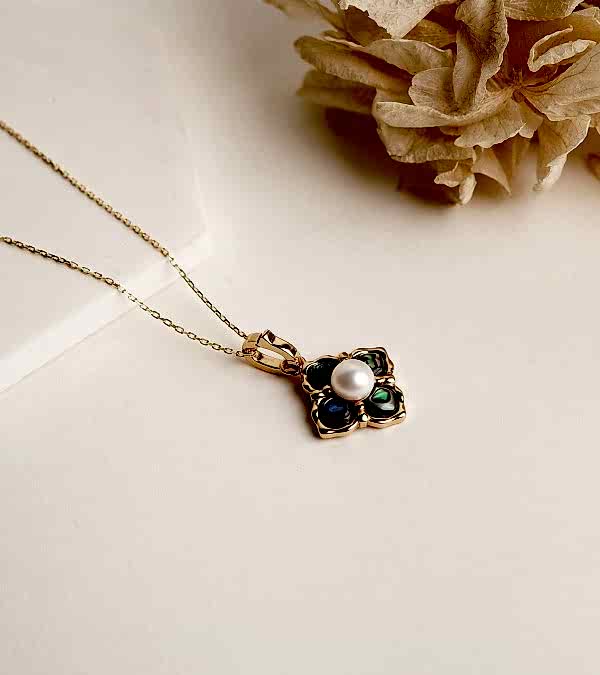 Sedef ve İncili Gümüş Kolye