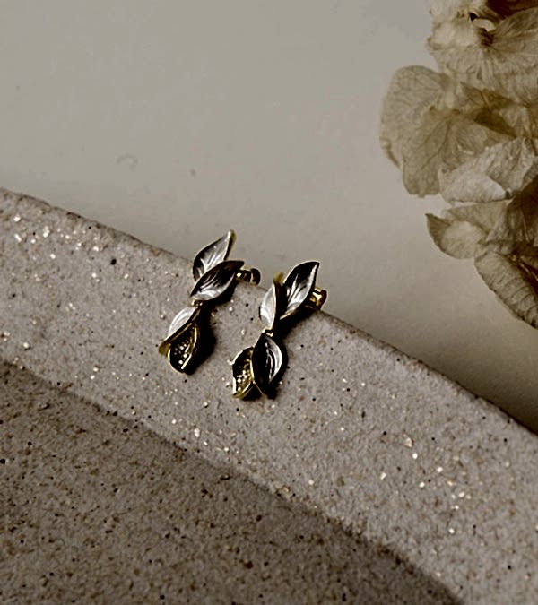 Yaprak Tasarım Gümüş Küpe